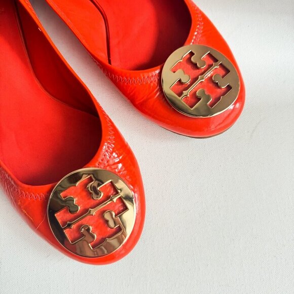 Tory Burch REVA Bright Orange Patent Leather Classic Flats 9 - Picture 3 of 9